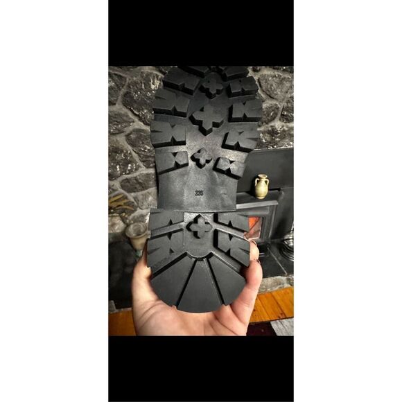 Betsy Johnson, Johnny combat boots lace up size 6  - Picture 9 of 12